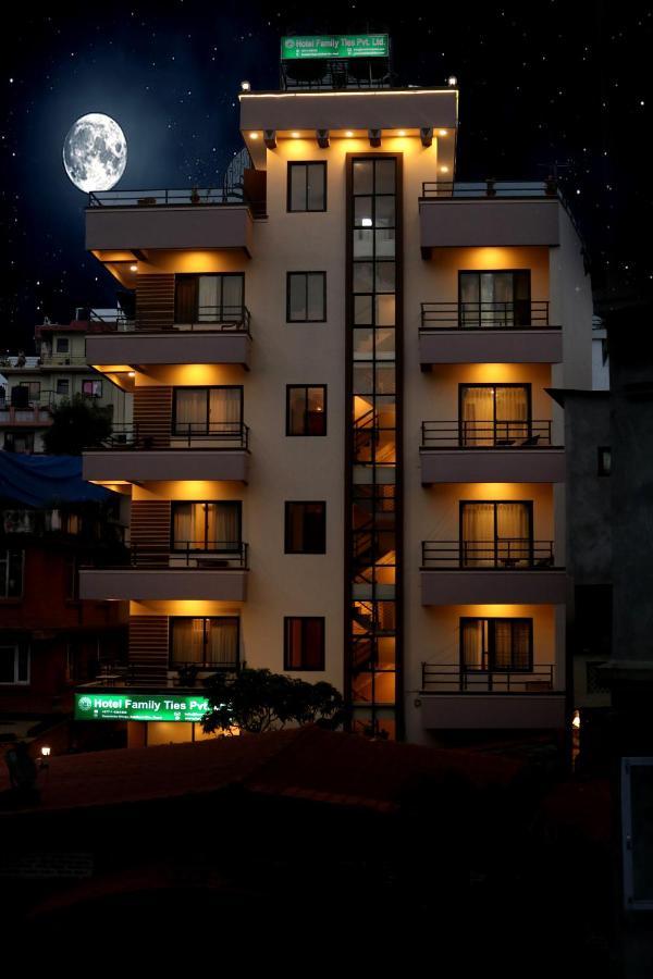 Hotel Family Ties Pvt. Ltd. Catmandu Exterior foto